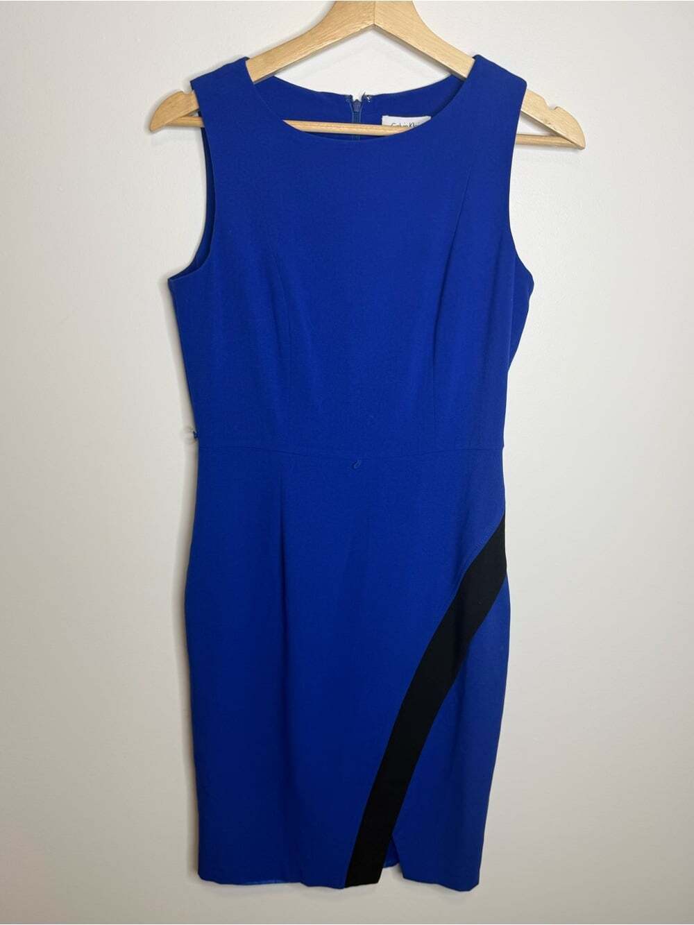 Calvin Klein Royal Blue Sleeveless Sheath Dress with Black Diagonal Panel size 4